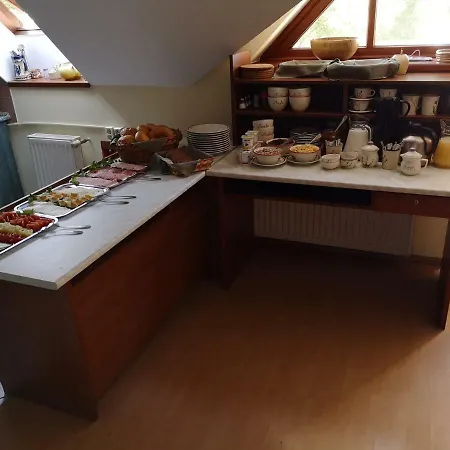 Summa Vitae Ueduelo Πανσιόν *